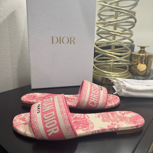 Christian Dior Dway Embroidered Logo Slide Sandal Pink 39 - Picture 3 of 11